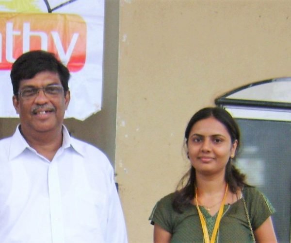 Dr. Anuradha with Dr Prafull Vijaykar_http://primavarahomeopathy.com